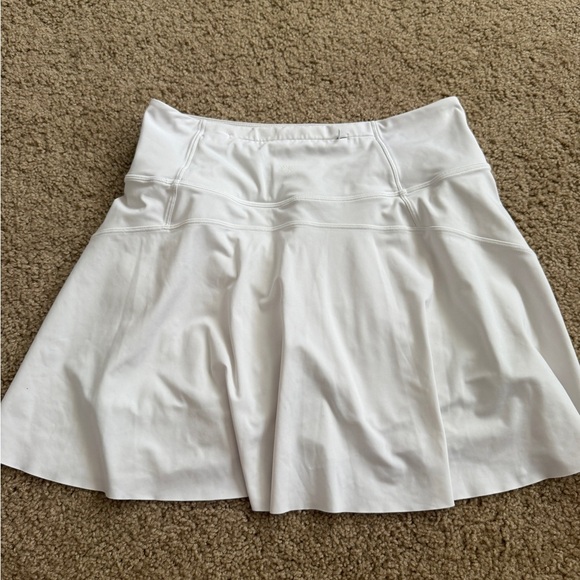 Athleta White Mini Skirt - Picture 4 of 9